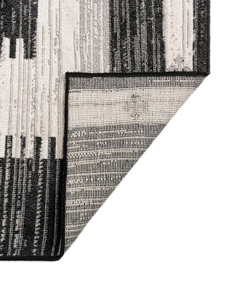 Detail image of  5' 3 x 7' 7 Victoria Rug