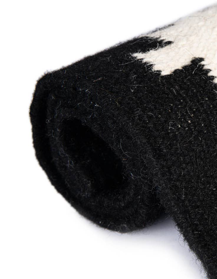 Detail image of  2' x 6' 1  Hand Woven Kilim Wool Runner Rug