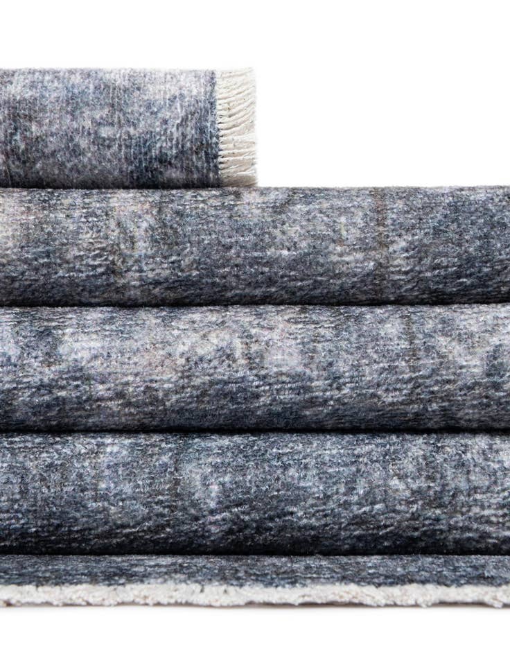 Detail image of  7' 9 x 7' 9 Boutique Square Rug