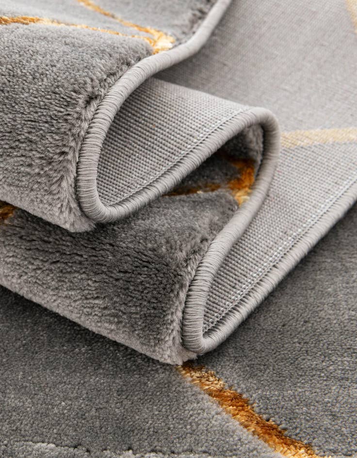 Detail image of  2' x 8' Vogue Geo Runner Rug