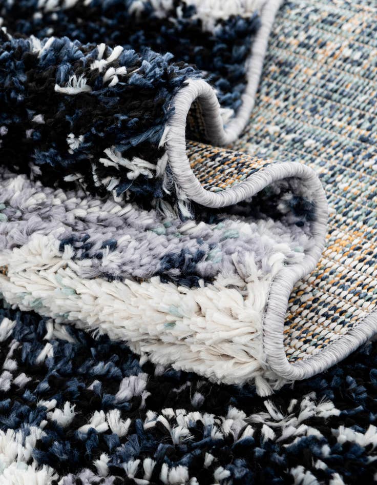 Detail image of  2' 7 x 12' Tucson Runner Rug