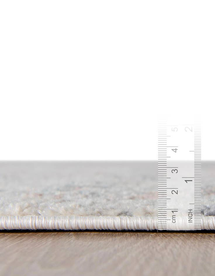 Detail image of  5' x 8' Madeline Vintage Rug