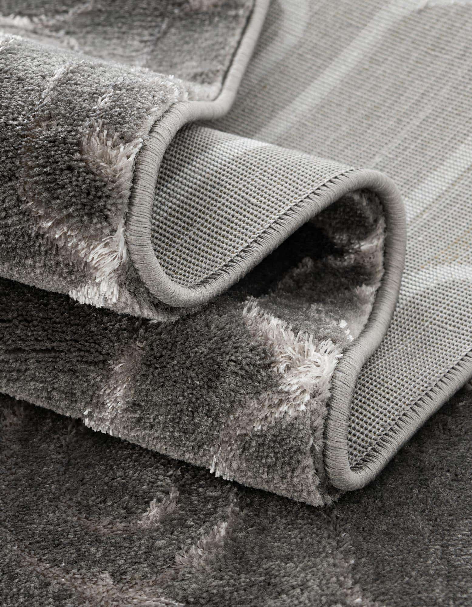 Primary image  10' x 13' Vogue Geo Rug