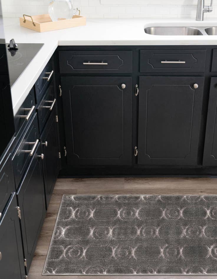 Detail image of  2' 7 x 12' Vogue Geo Runner Rug