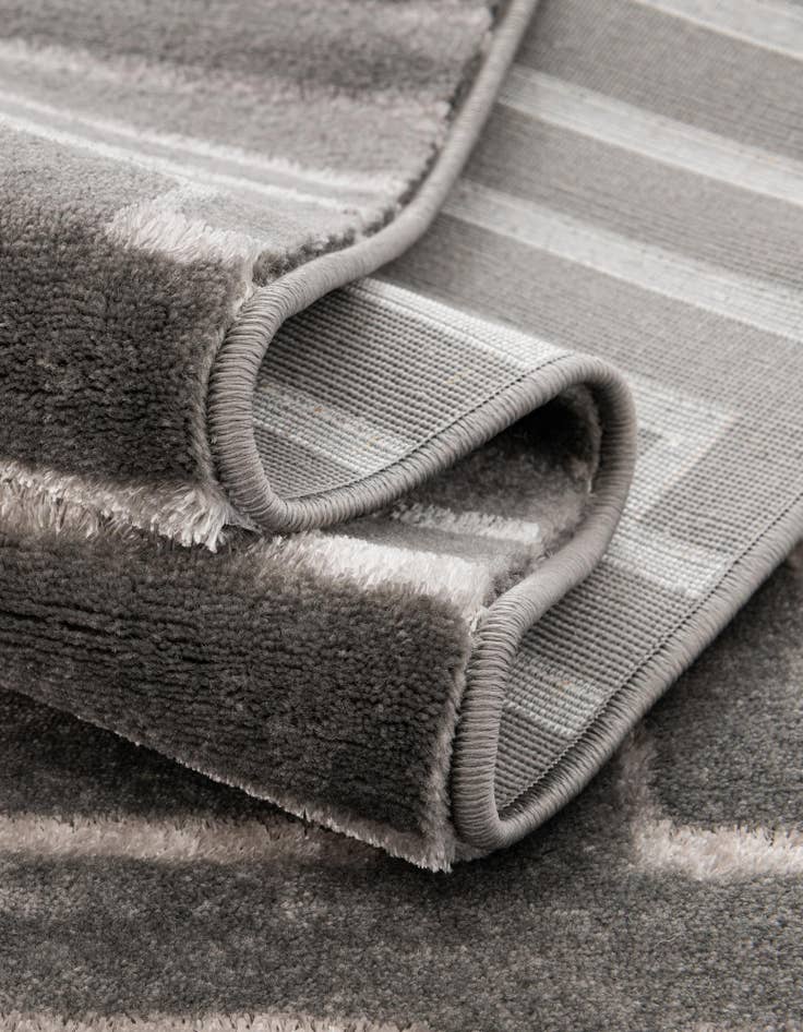 Detail image of  2' 7 x 12' Vogue Geo Runner Rug