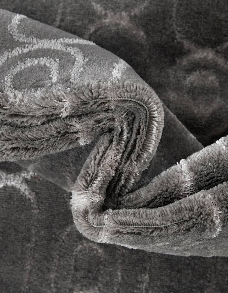 Detail image of  10' x 10' Vogue Geo Square Rug