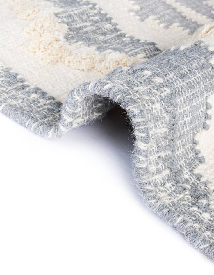 Detail image of  2' 2 x 6' 1  Hand Woven Arizona Wool Runner Rug