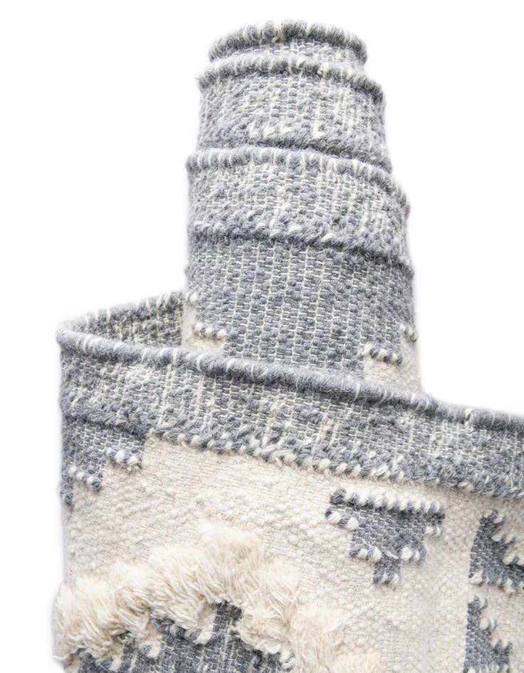 Detail image of  2' 2 x 6' 1  Hand Woven Arizona Wool Runner Rug