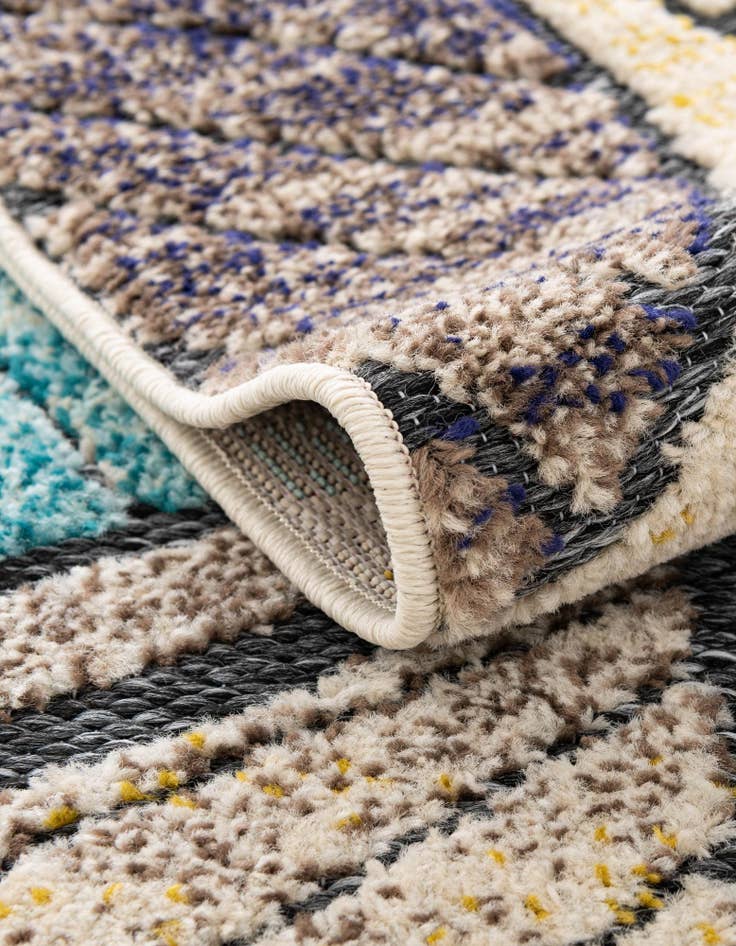 Detail image of  2' x 6'  Washable Casablanca Indoor / Outdoor Runner Rug