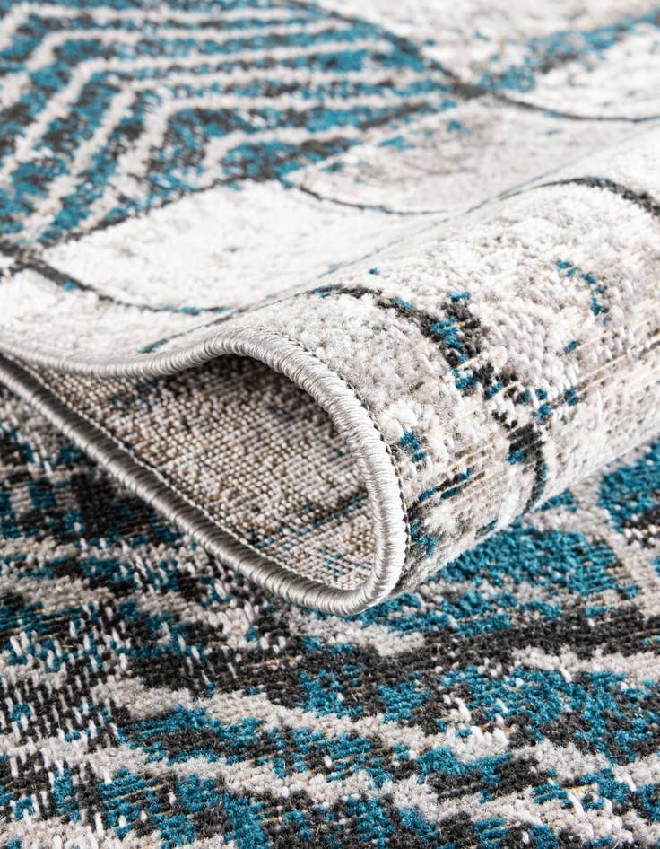 Detail image of  5' 3 x 5' 3 Valencia Round Rug