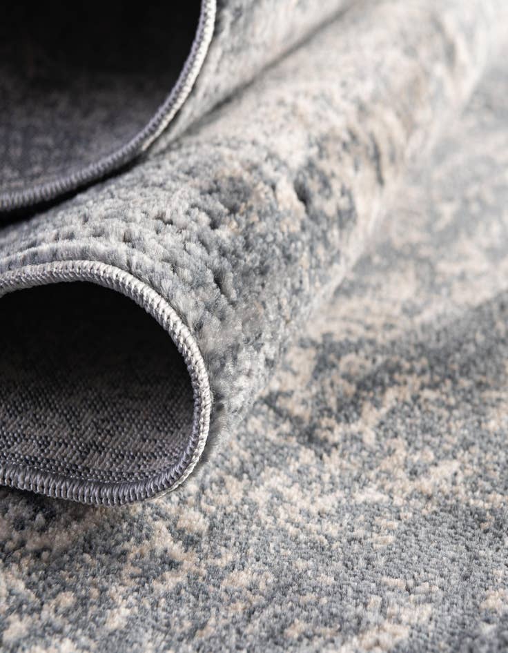 Detail image of  2' 2 x 6' 7 Eliza Runner Rug