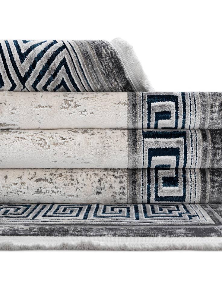 Detail image of  3' 3 x 9' 10 Montreux Runner Rug