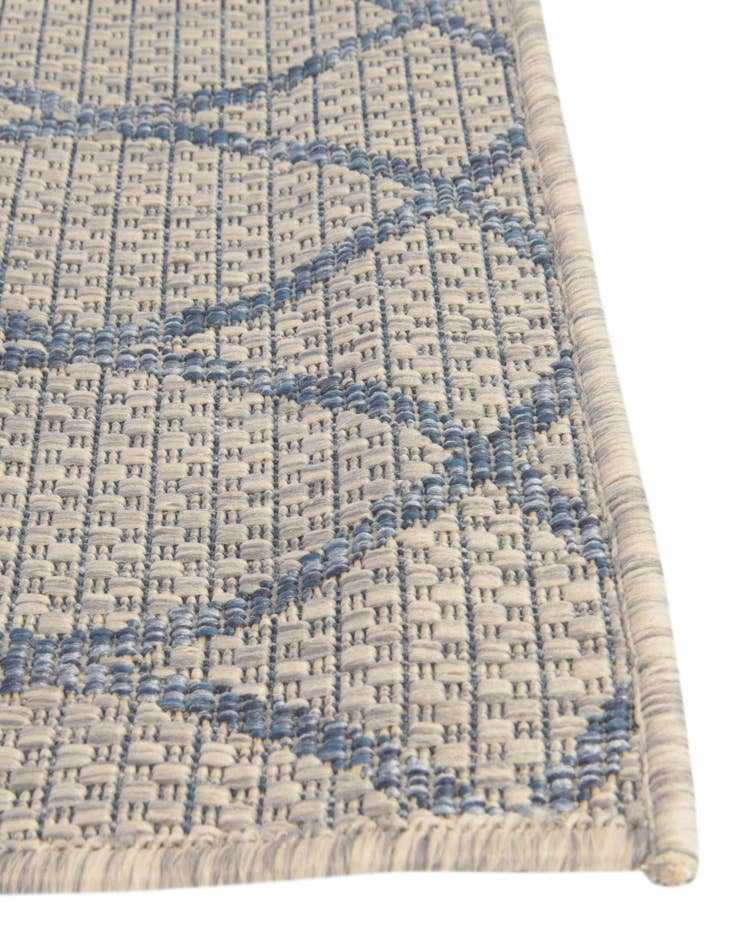 Detail image of  10' x 10'  Washable Lattice Indoor / Outdoor Square Rug
