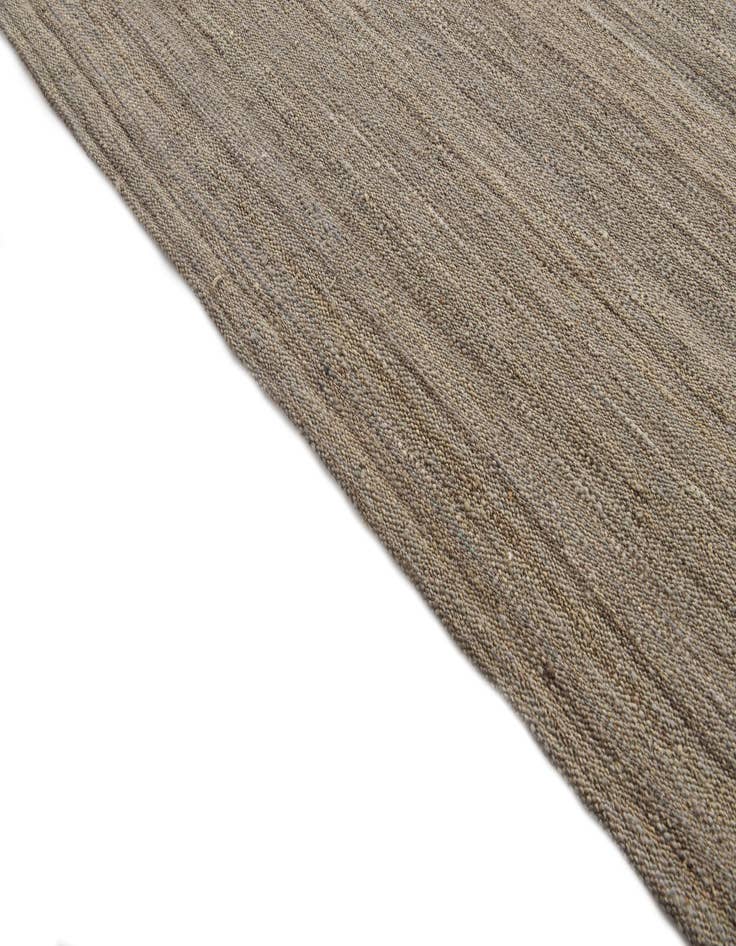 Detail image of  13' 8 x 16'  Hand Woven Kilim Modern Wool Rug