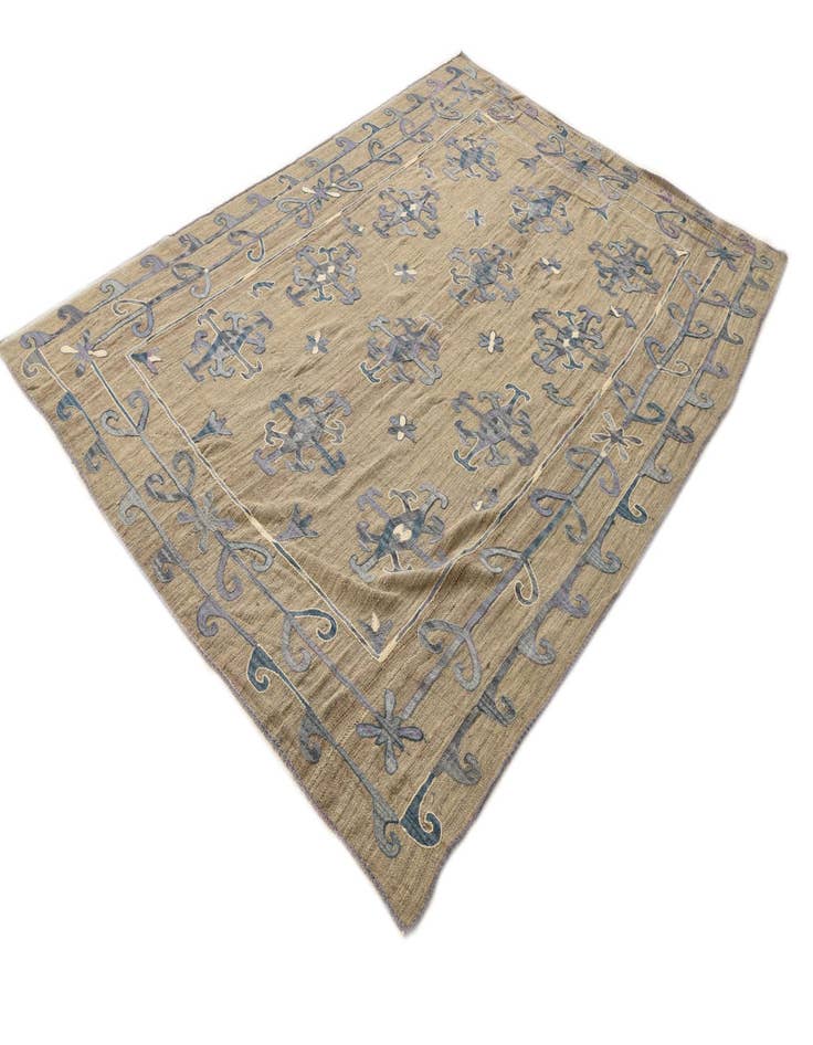 Detail image of  6' 4 x 8' 10  Hand Woven Kilim Suzani Wool Rug