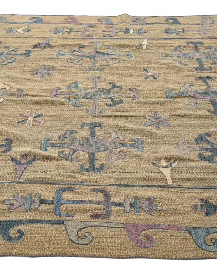 Detail image of  5' 9 x 7'  Hand Woven Kilim Suzani Wool Rug