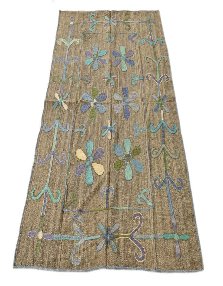 Detail image of  3' 9 x 5' 2  Hand Woven Kilim Suzani Wool Rug