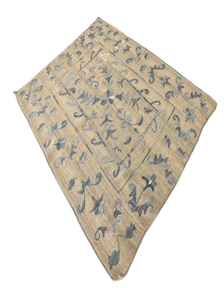 Detail image of  5' 2 x 6' 5  Hand Woven Kilim Suzani Wool Rug