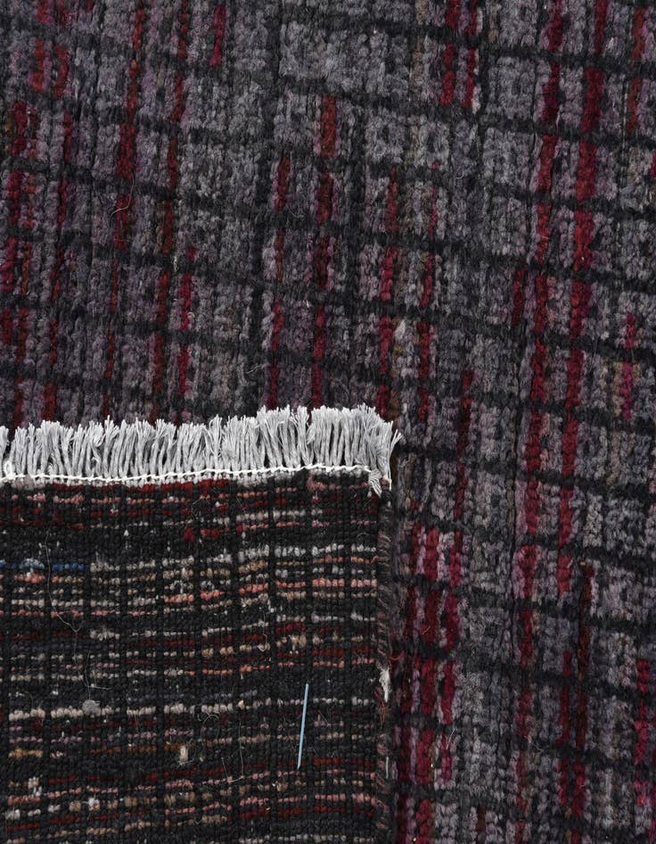 Detail image of  5' 6 x 8' 2  Hand Knotted Darya Wool Rug