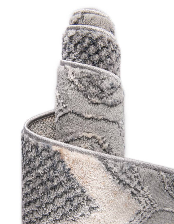 Detail image of  5' x 8' Caspian Rug