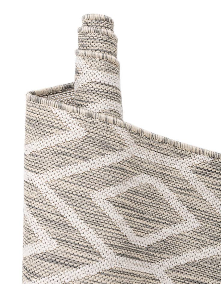 Detail image of  7' 10 x 7' 10  Washable Jill Zarin Turks and Caicos Indoor / Outdoor Square Rug