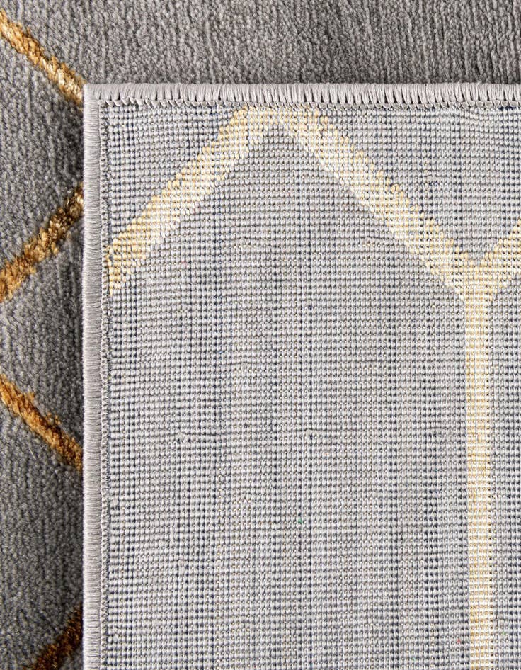 Detail image of  2' x 3'  Marilyn Monroe&trade; Glam Trellis Rug