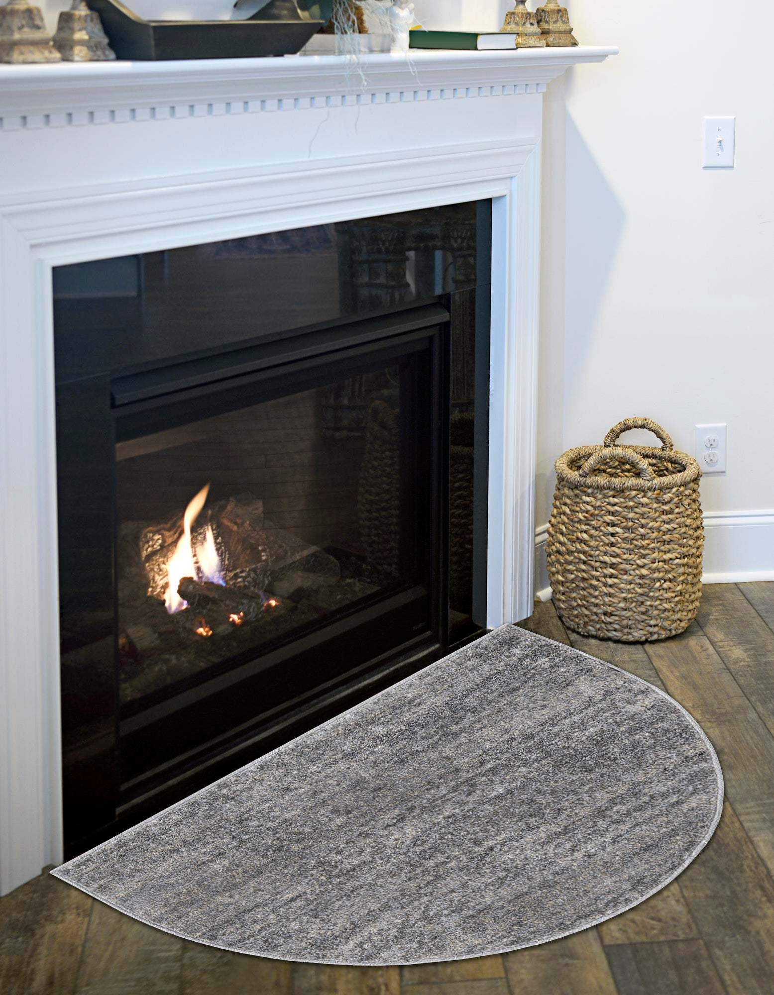 Gray 2' 7 x 4' Angelica Hearth Rug | Rugs.com