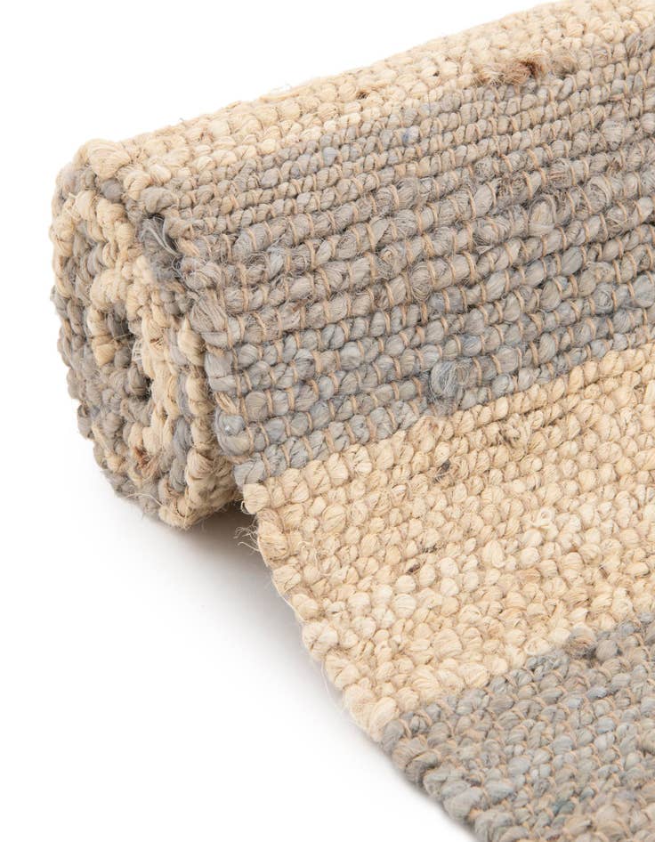 Detail image of  7' 10 x 10'  Hand Braided Jute Rug