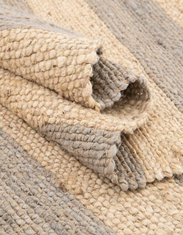 Detail image of  7' 10 x 10'  Hand Braided Jute Rug