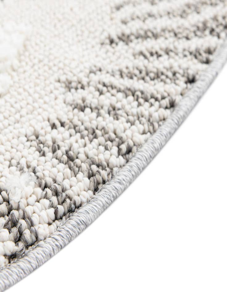 Detail image of  7' 10 x 7' 10 Boho Round Rug