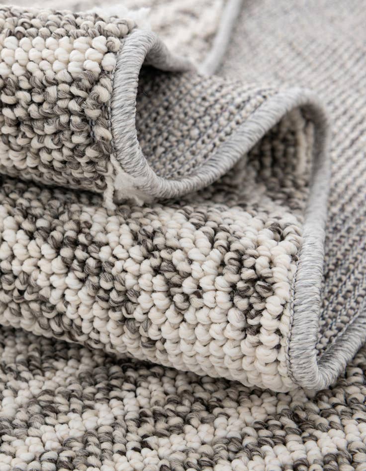 Detail image of  7' 10 x 7' 10 Boho Round Rug