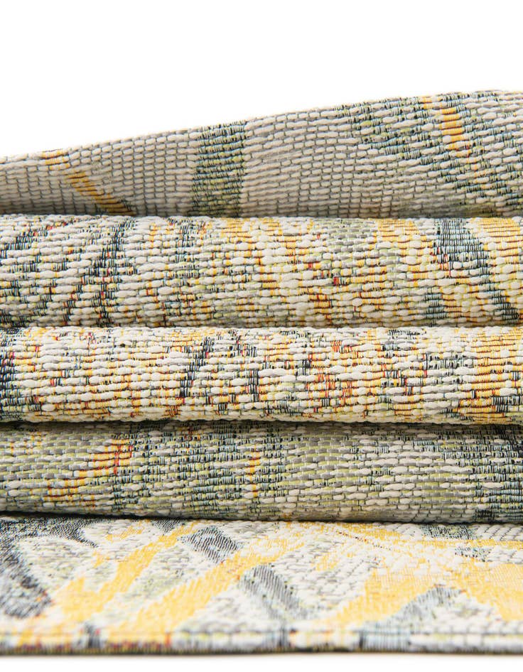 Detail image of  7' 10 x 10'  Washable Botanical Indoor / Outdoor Rug