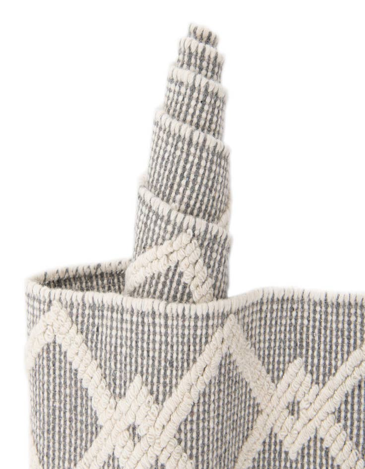 Detail image of  10' x 14' 1  Hand Knotted Jill Zarin Dorset Rug