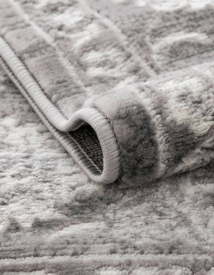 Detail image of  5' 3 x 5' 3 Boston Octagon Rug