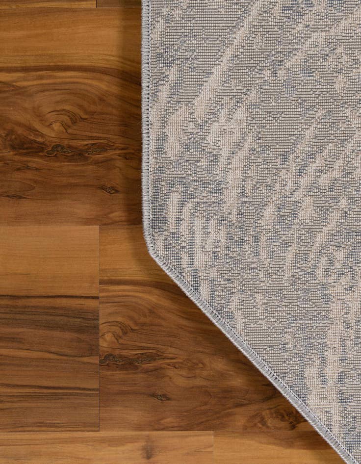 Detail image of  6' x 6' Oasis Octagon Rug