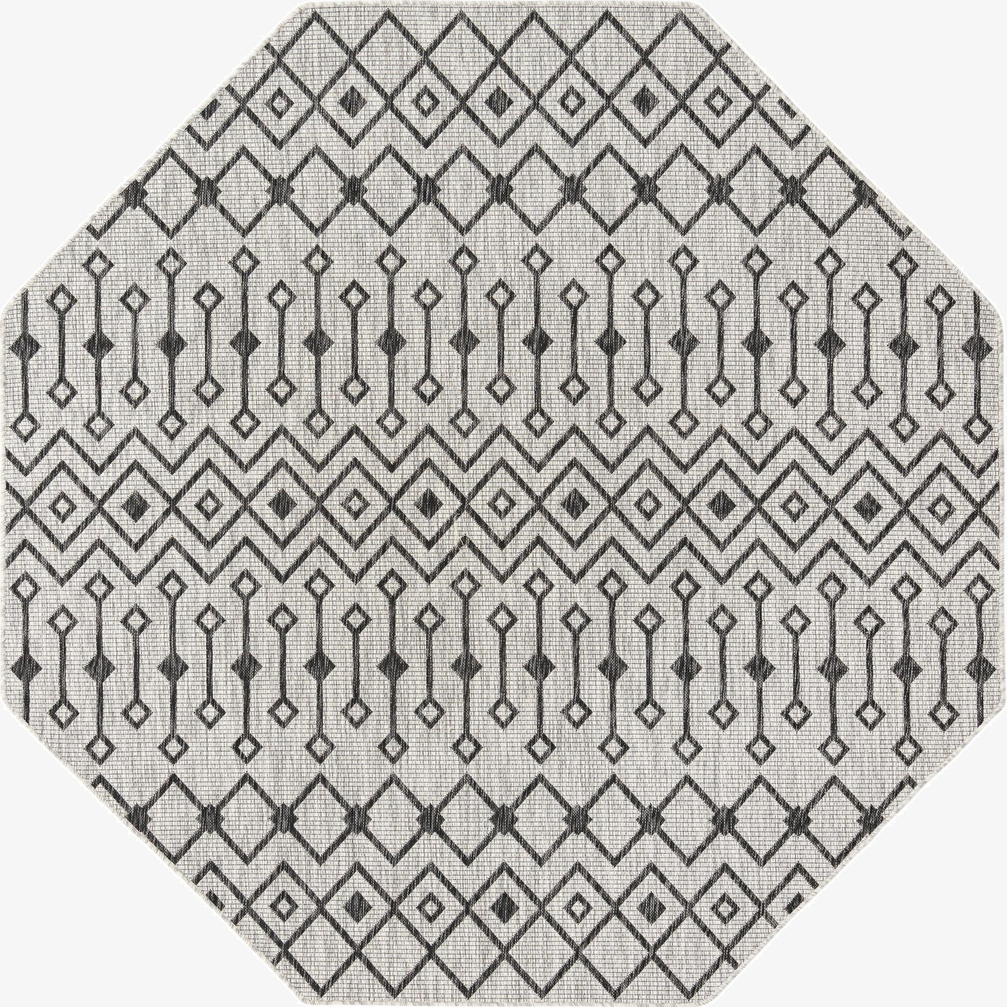  7' 10 x 7' 10  Washable Lattice Indoor / Outdoor Octagon Rug