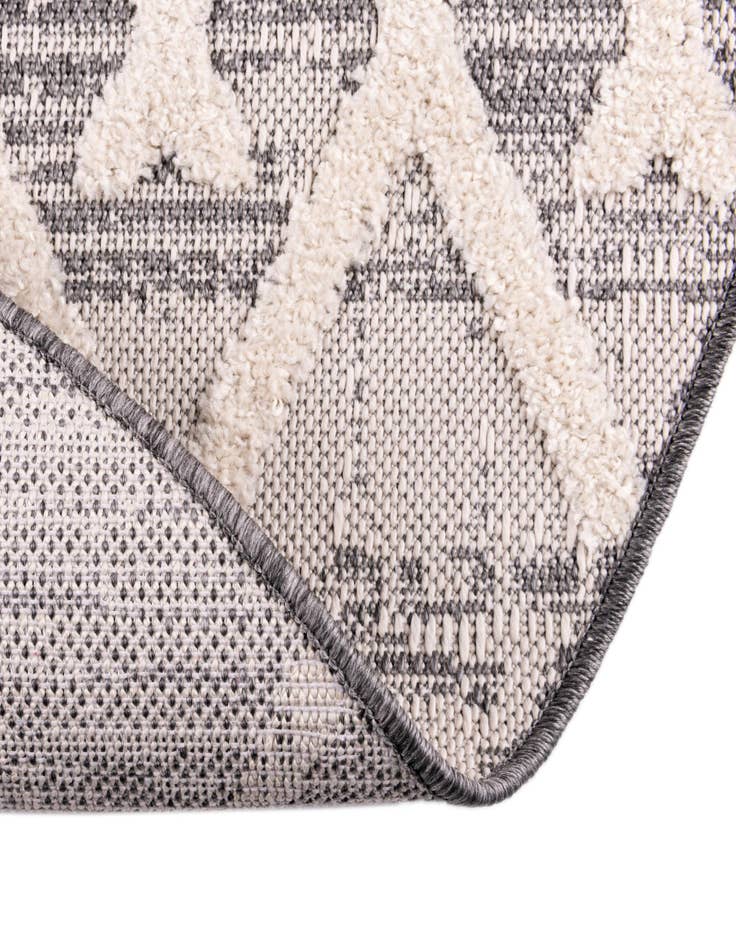 Detail image of  7' 10 x 10' Arlo Oval Rug