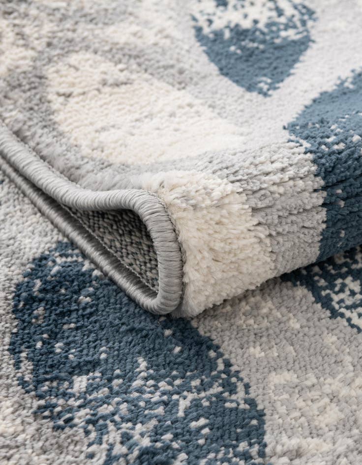 Detail image of  5' x 8' Charleston Oval Rug