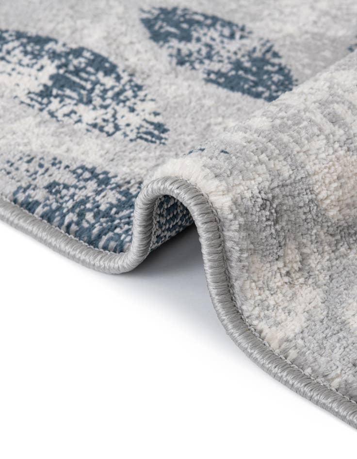 Detail image of  5' x 8' Charleston Oval Rug