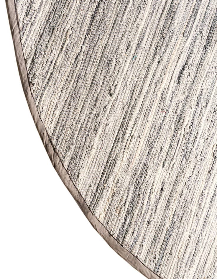 Detail image of  8' x 10' Chindi Cotton Oval Rug