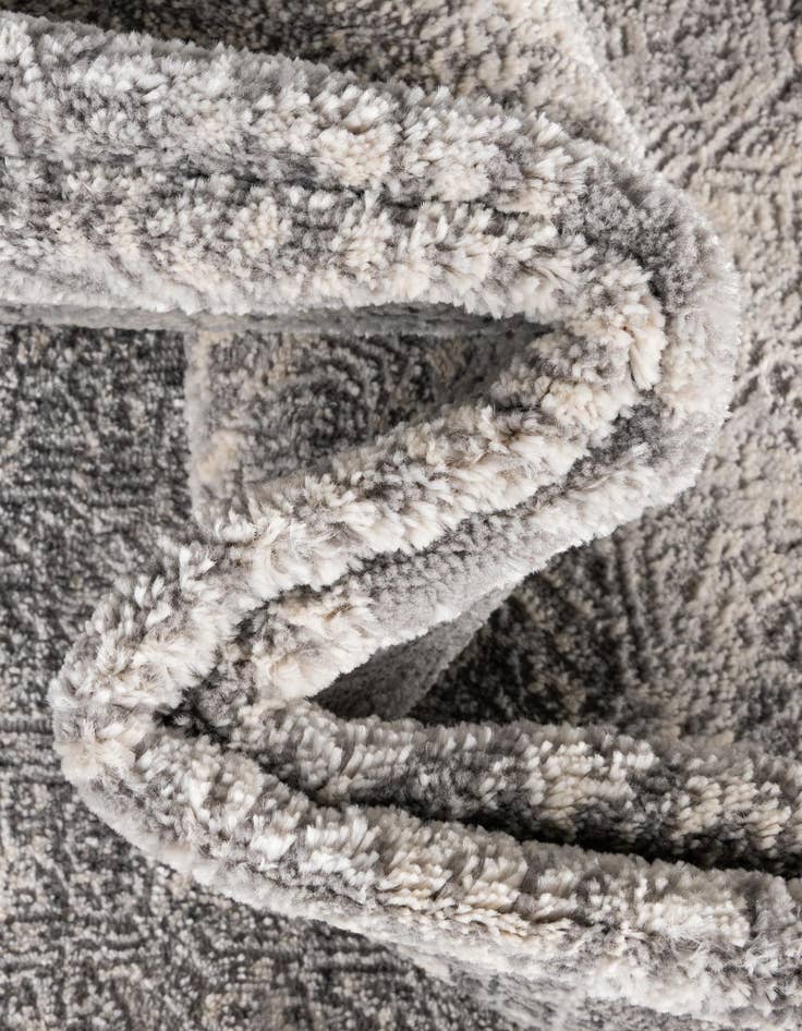 Detail image of  5' 3 x 8' Finsbury Oval Rug