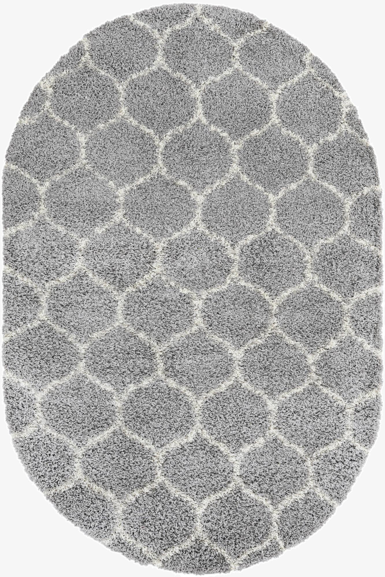  5' 3 x 8' Lattice Shag Oval Rug