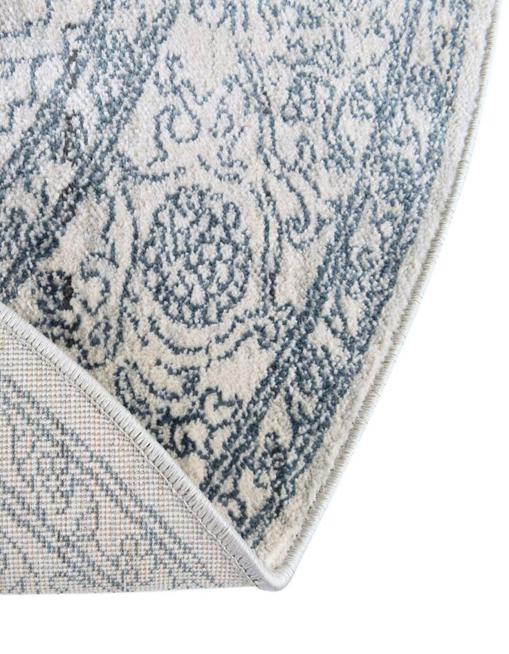 Detail image of  5' 3 x 8' Newport Oval Rug