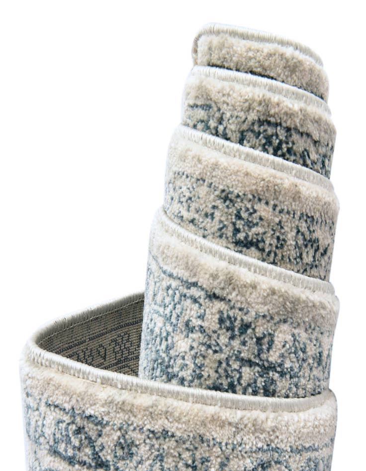 Detail image of  5' 3 x 8' Newport Oval Rug