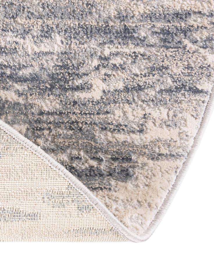 Detail image of  8' x 10' Oasis Oval Rug