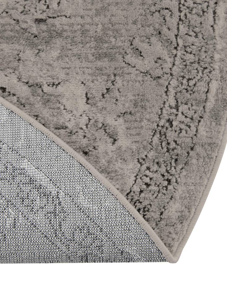 Detail image of  4' x 6' Oregon Oval Rug