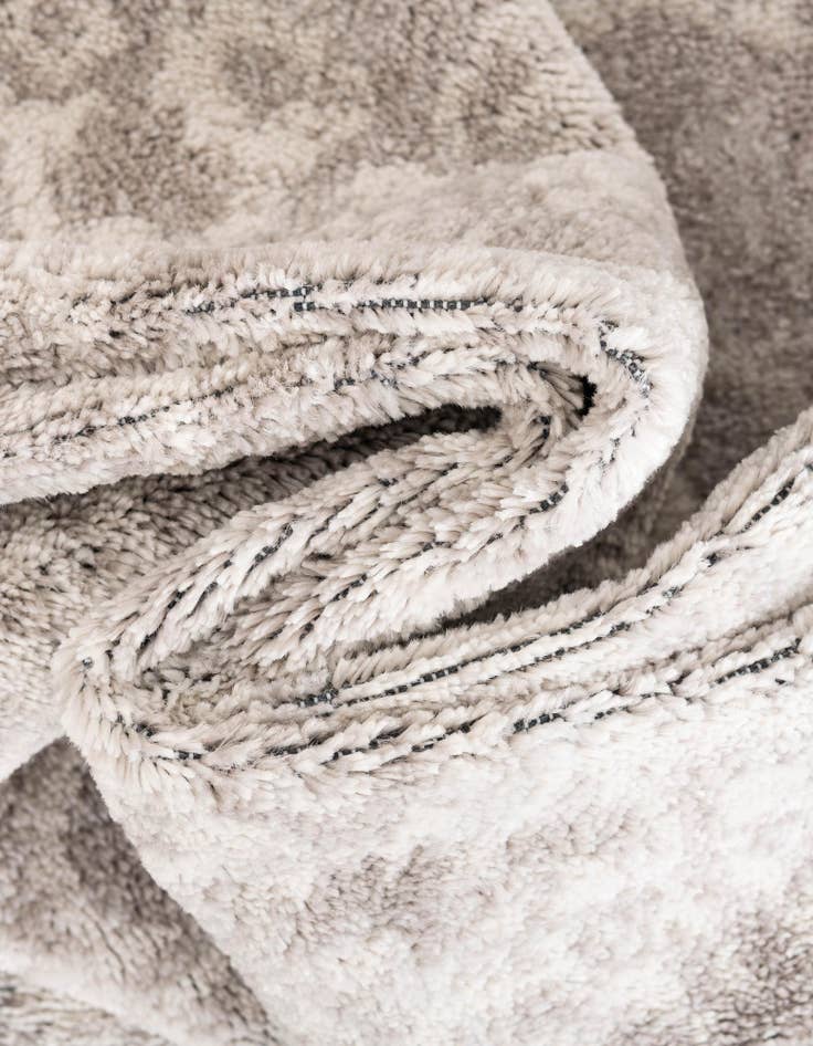 Detail image of  4' x 6' Oxford Oval Rug