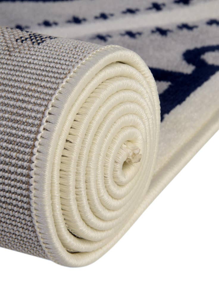 Detail image of  3' 3 x 5' 3 Sydney Oval Rug