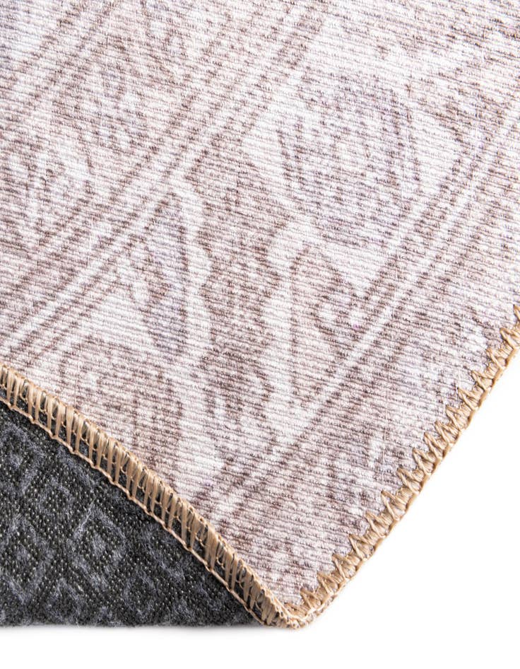 Detail image of  7' 6 x 10' 6 Timeless Oval Rug