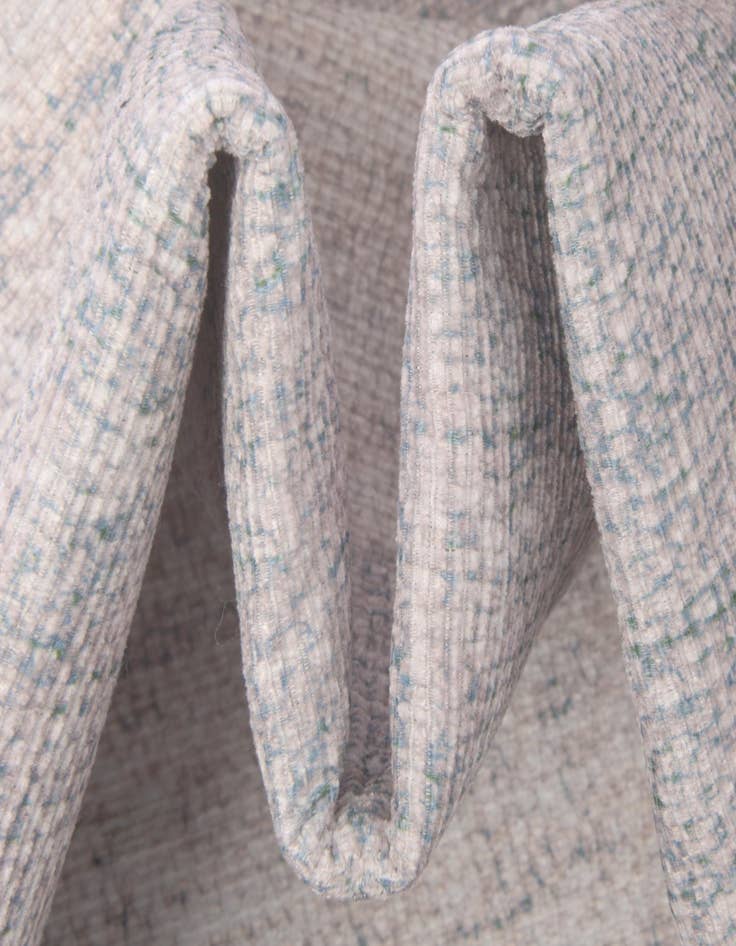 Detail image of  2' x 3' Timeless Oval Rug